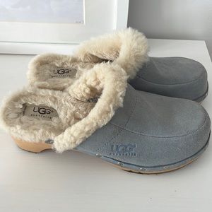 Womens Ugg clogs US size 7